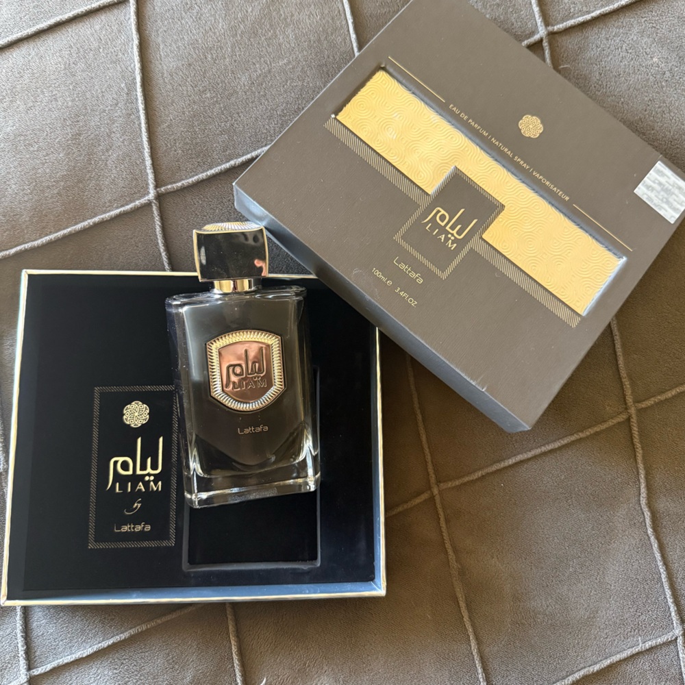 Lattafa Liam Gray Eau de Parfum (Inspired by BDK Gris Charnel) - Picture 2 of 6